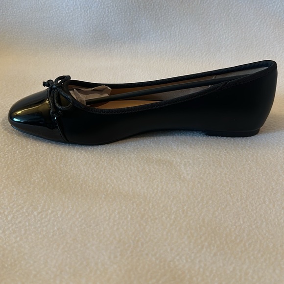 French Connection - Picture 3 of 5